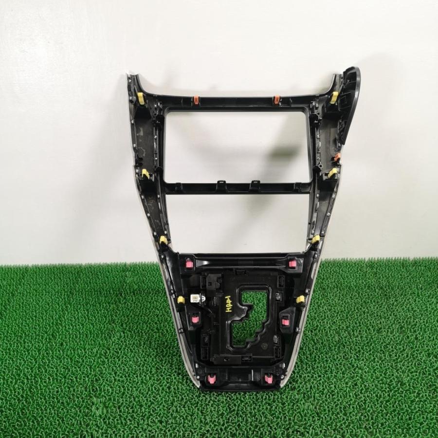 ZSU60W【ナビパネル】H29 トヨタ ハリアー プレミアム (4.3万km) 55420