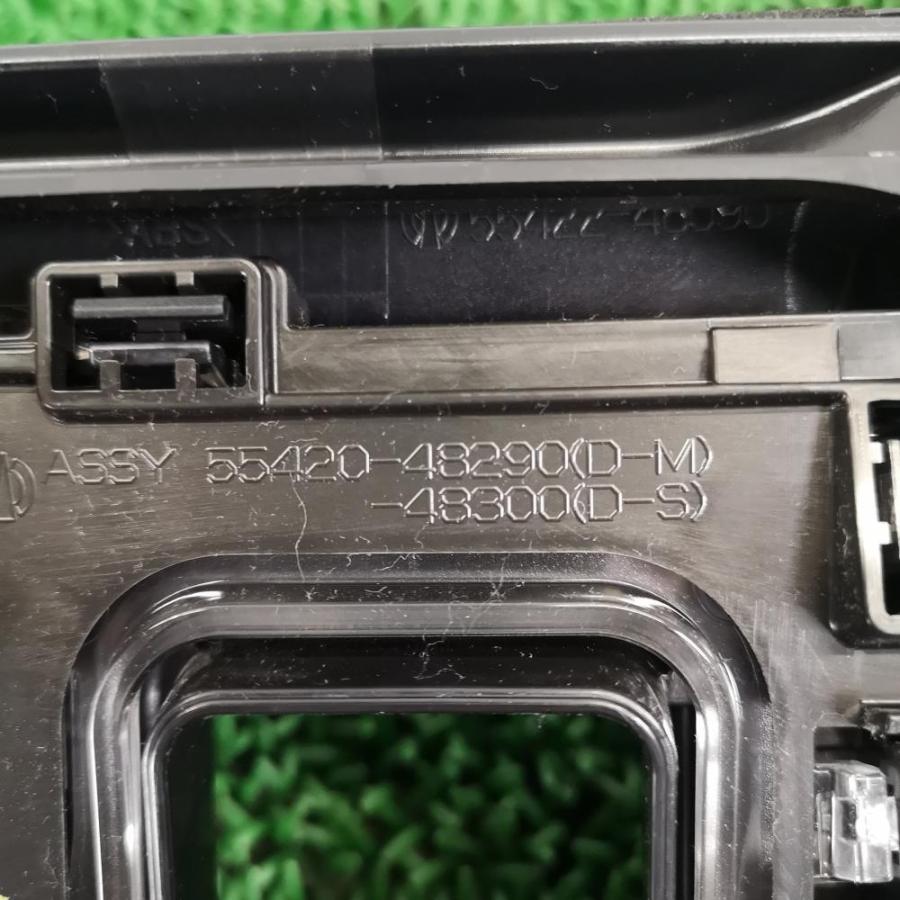 ZSU60W【ナビパネル】H29 トヨタ ハリアー プレミアム (4.3万km) 55420