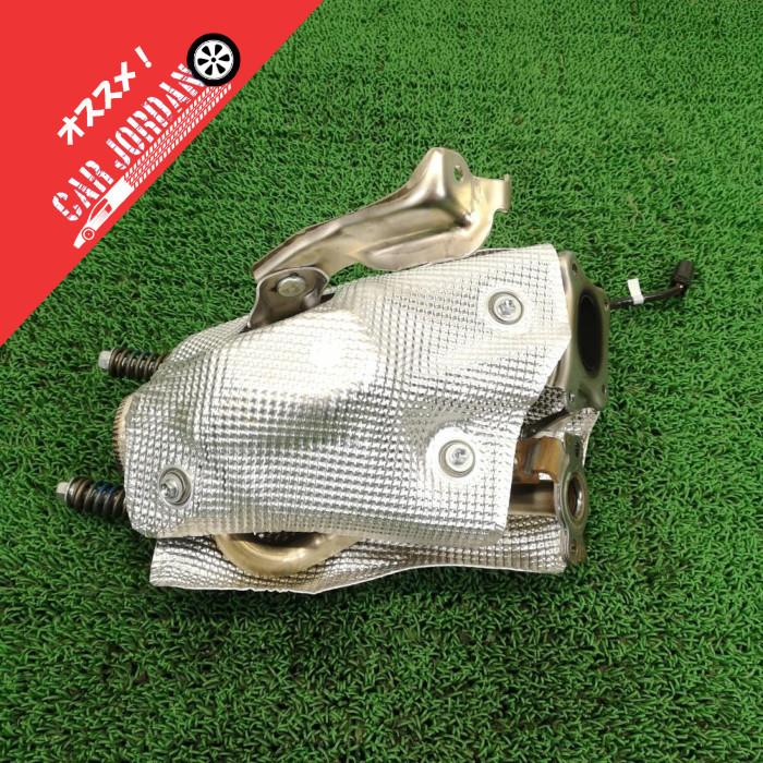 MXPH10【触媒 エキマニ】R4 トヨタ ヤリスハイブリッド G (低走行350km 