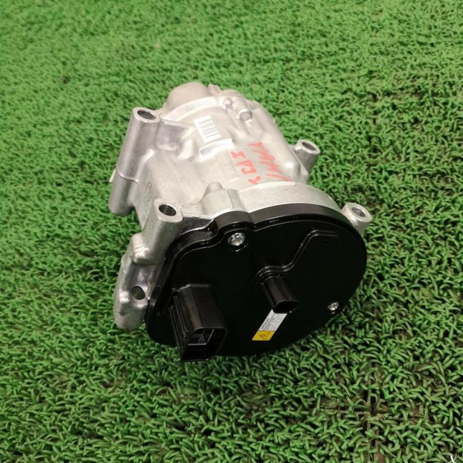 MXPH10【エアコン コンプレッサー】R4 トヨタ ヤリスハイブリッド G