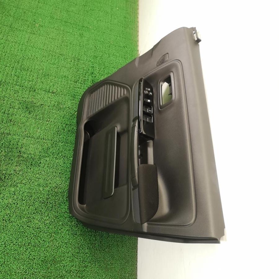 MK53S【右 フロントドア 内張り】H30 スズキ スペーシア カスタム