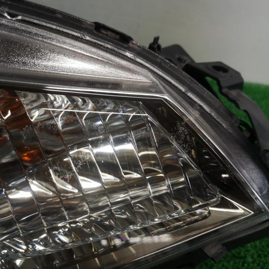 GP5【右 LED ヘッド ライト/ランプ】H29 ホンダ フィットハイブリッド