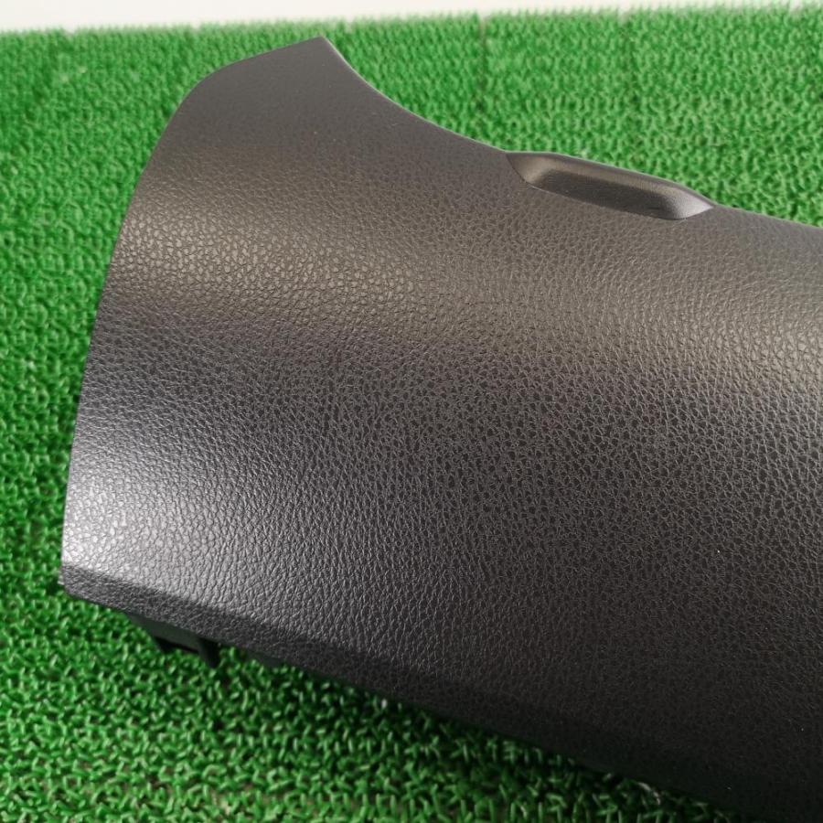 ZWR80W 前期【左 フロント 小物入れ】H28 トヨタ ヴォクシー