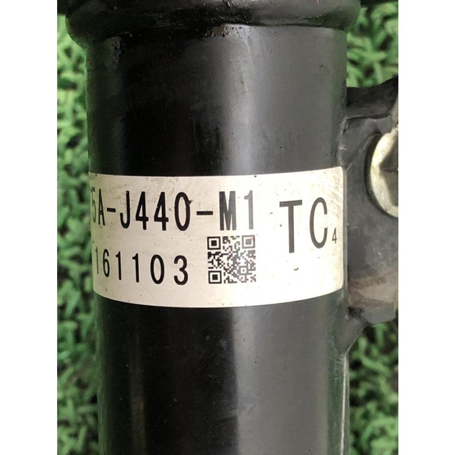 GP5【フロントストラット ナックルハブ キャリパーASSY 右】51610-T5A