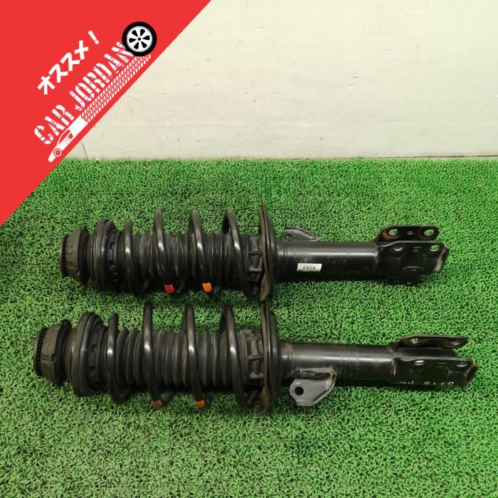 シエンタ DBA-NSP170G 左フロントストラット 4X4 48520-52740 シエンタ