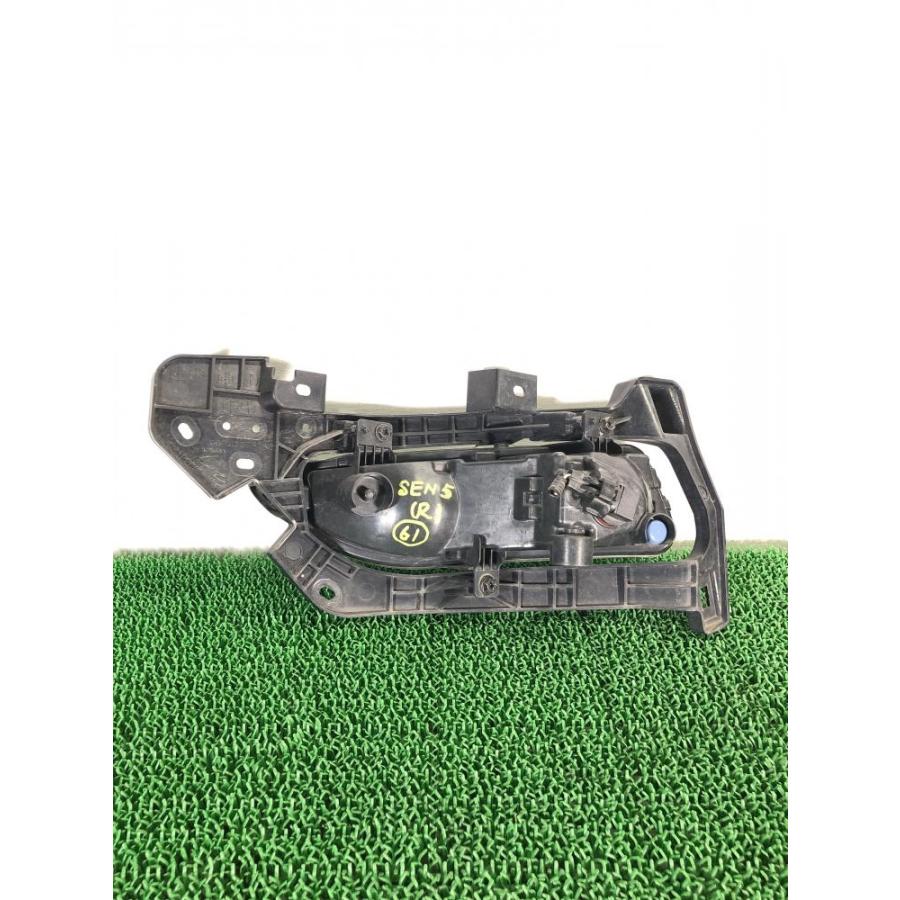 GFC27 前期【フォグランプ 右】26150-8995A H30 日産 セレナ