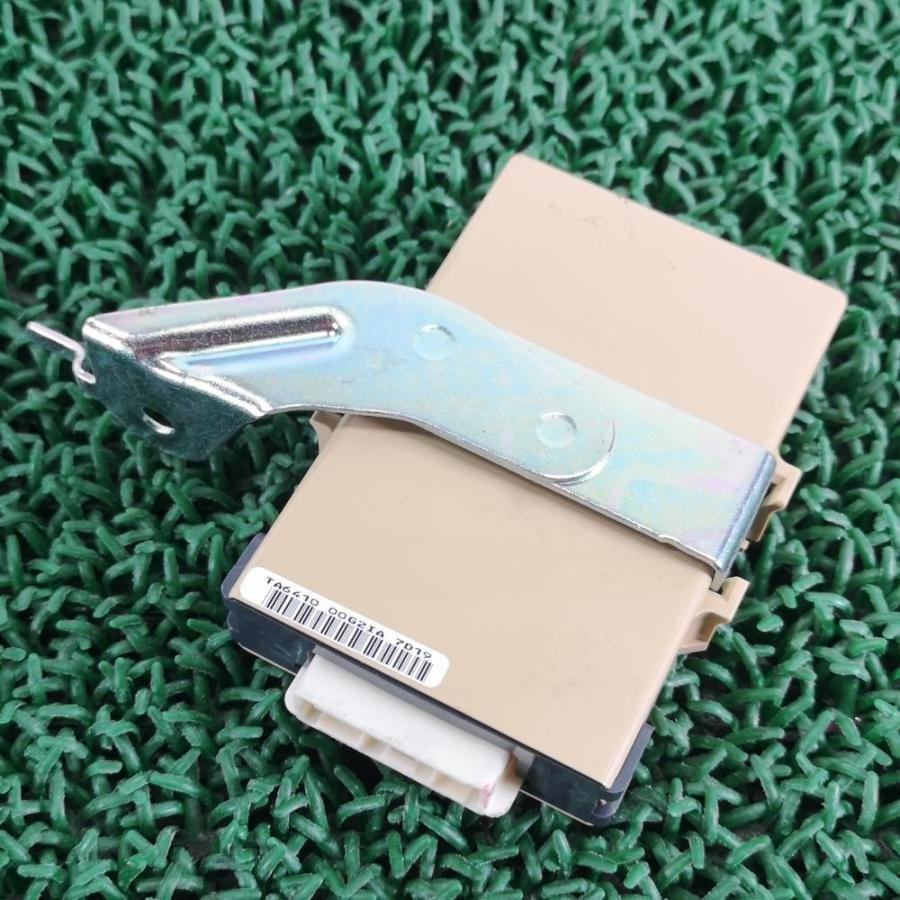 ▽AGH30W 前期【ゲートウェイコンピュータ】89100-58020 H29 トヨタ