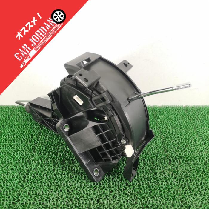 ▽AGH30W 前期【シフトレバー】33560-58070 H29 トヨタ アルファード