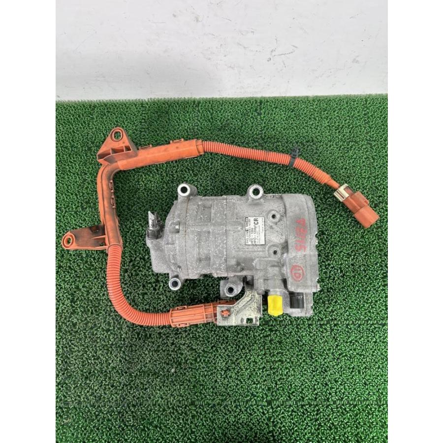 RU3 前期【エアコン A/C コンプレッサー】38810-5KP-004 H28 ホンダ