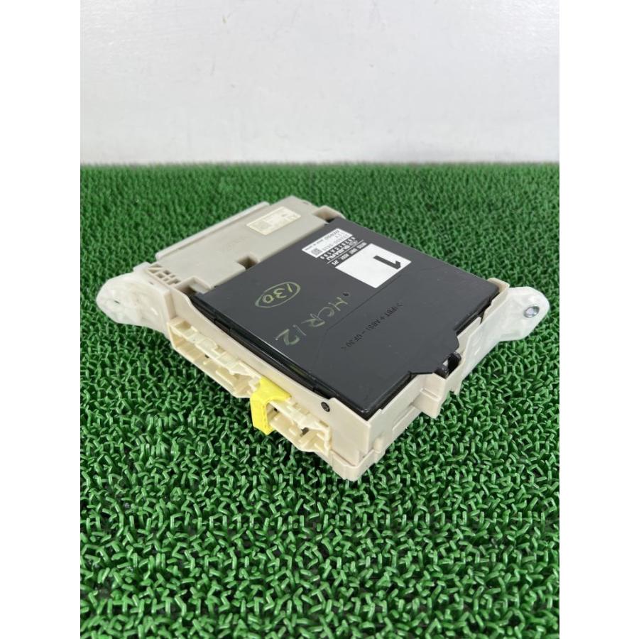 ZN6 前期【ヒューズボックス 室内】88281CA100 H25 トヨタ 86 GT