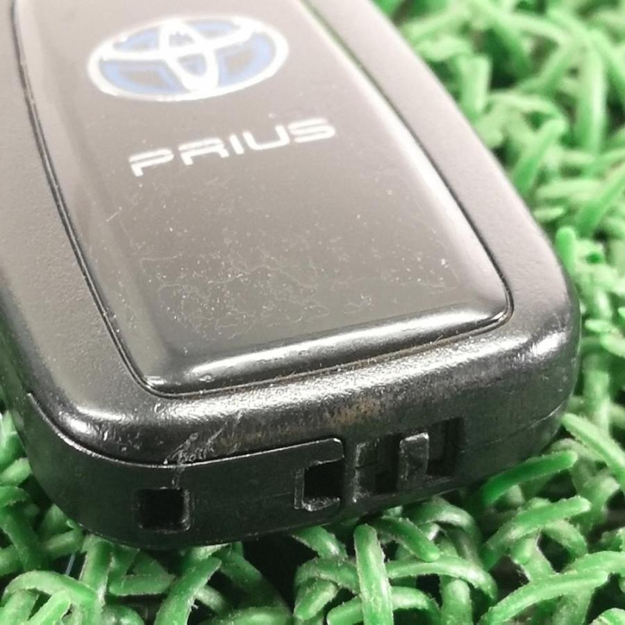 ZVW50 前期【スマートキー/キーレス】89904-47120 H28 トヨタ