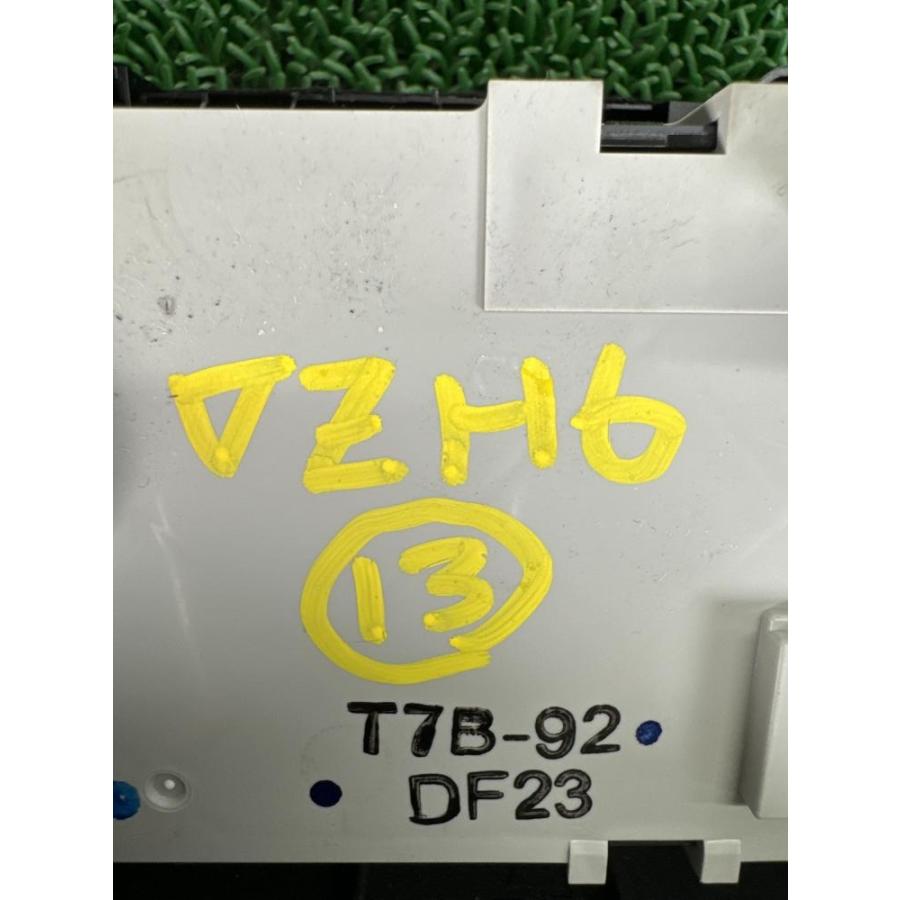 RU3 前期【エアコンスイッチパネル】79601-T7A-921ZA H27 ホンダ