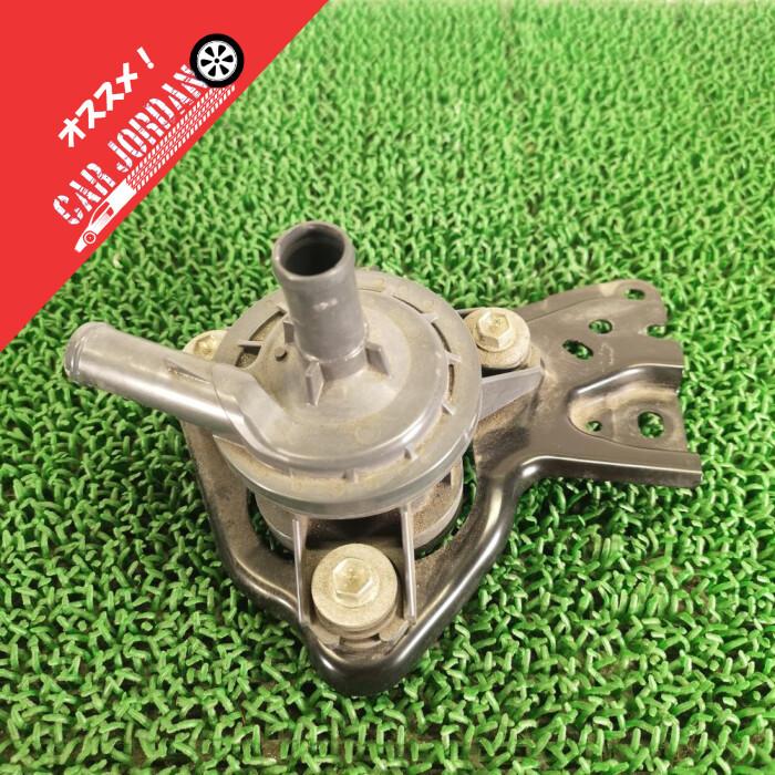 ▽NHP10【インバーター用ウォーターポンプ】H25 トヨタ アクア G 