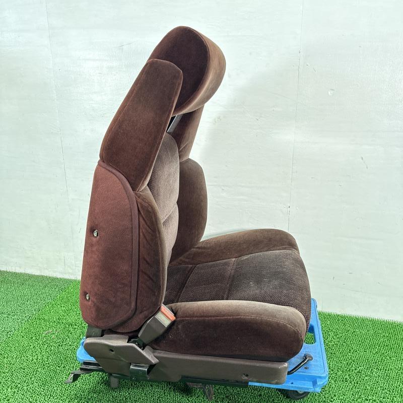 ▽GX71【フロントシート 助手席】S60 トヨタ クレスタ GT CLS001 
