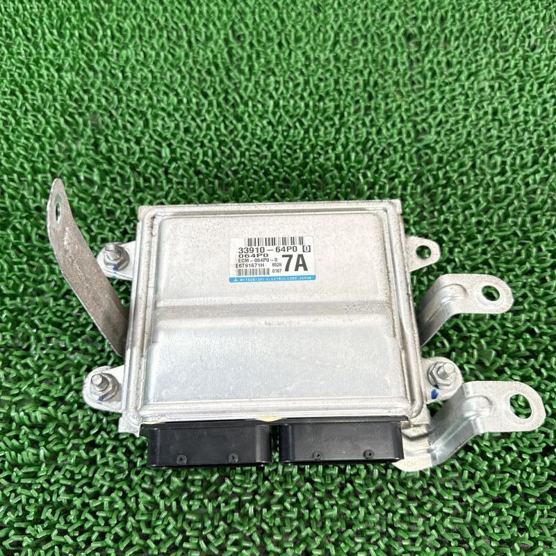 ▽DA17V【エンジンコンピュータ ECU】33910-64P00 H28 スズキ エブリイ 