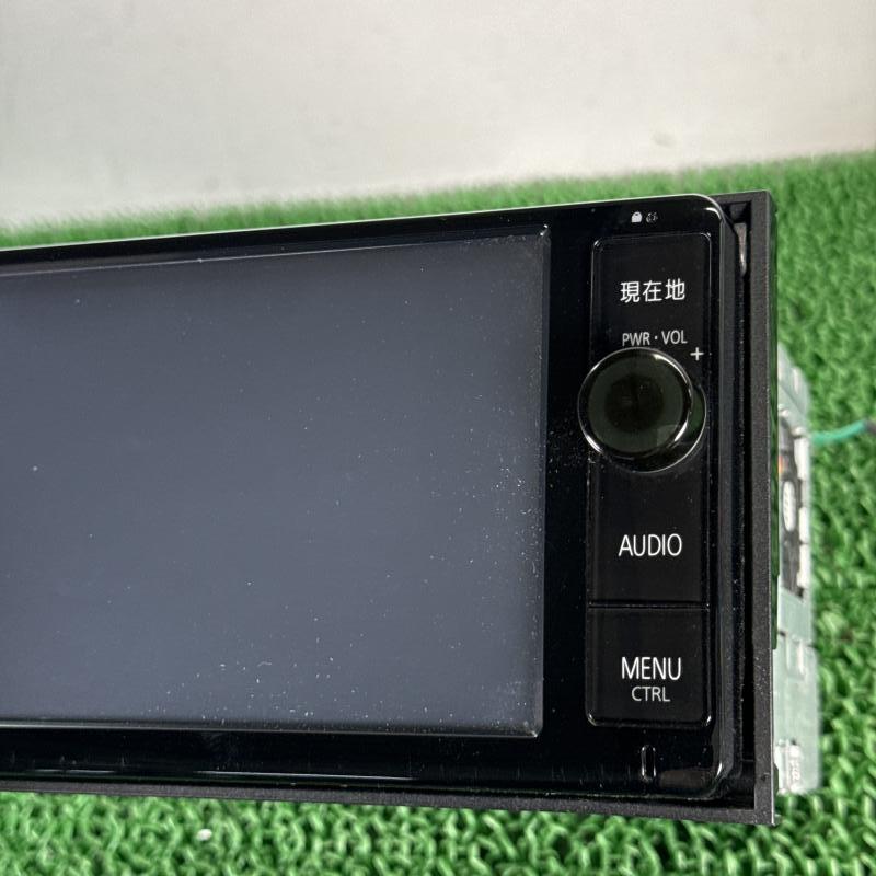 NHP170G 前期 【ナビ/カーナビゲーション 純正】 NSZN-W64T ロック解除