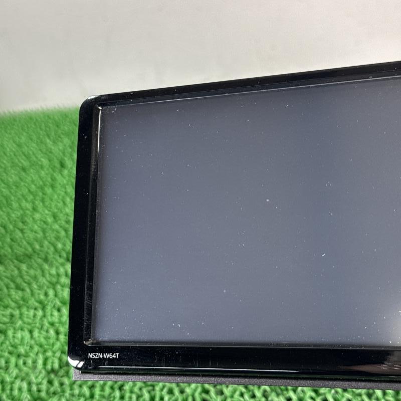 NHP170G 前期 【ナビ/カーナビゲーション 純正】 NSZN-W64T ロック解除