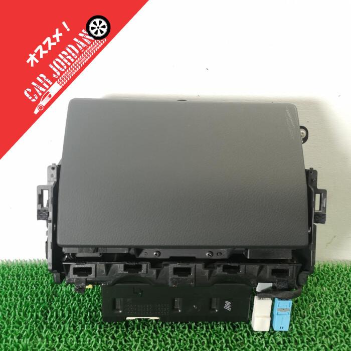 ZWA10 【マルチモニター】 55420-76010 H25 レクサス CT200h LCT004
