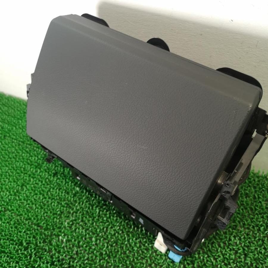 ZWA10 【マルチモニター】 55420-76010 H25 レクサス CT200h LCT004