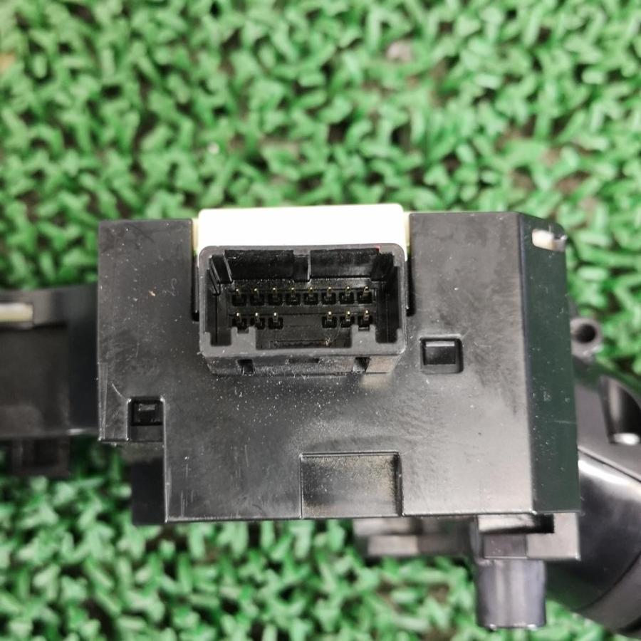VW2E26【ディマー/コンビネーションスイッチ】25560-3XA1D H25 日産