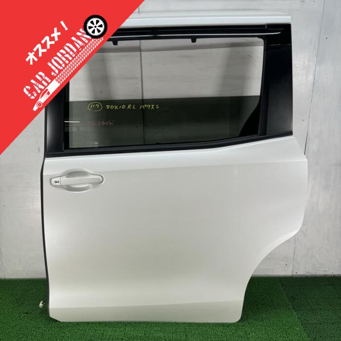 ZWR80G【リア パワースライドドア左(L)】67004-28650 ※ガラス付き 070 