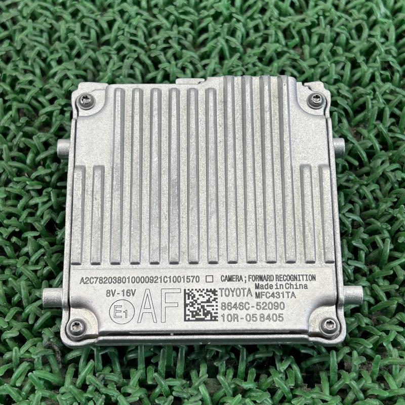 ▽アクア MXPK11【フロントカメラ 室内】8646C-52090 R4トヨタ (1.7万