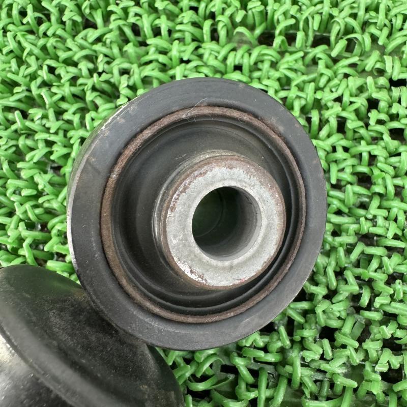 ▽ヴェルファイア AGH30W【リアショックアブソーバー 右R】48530-58110