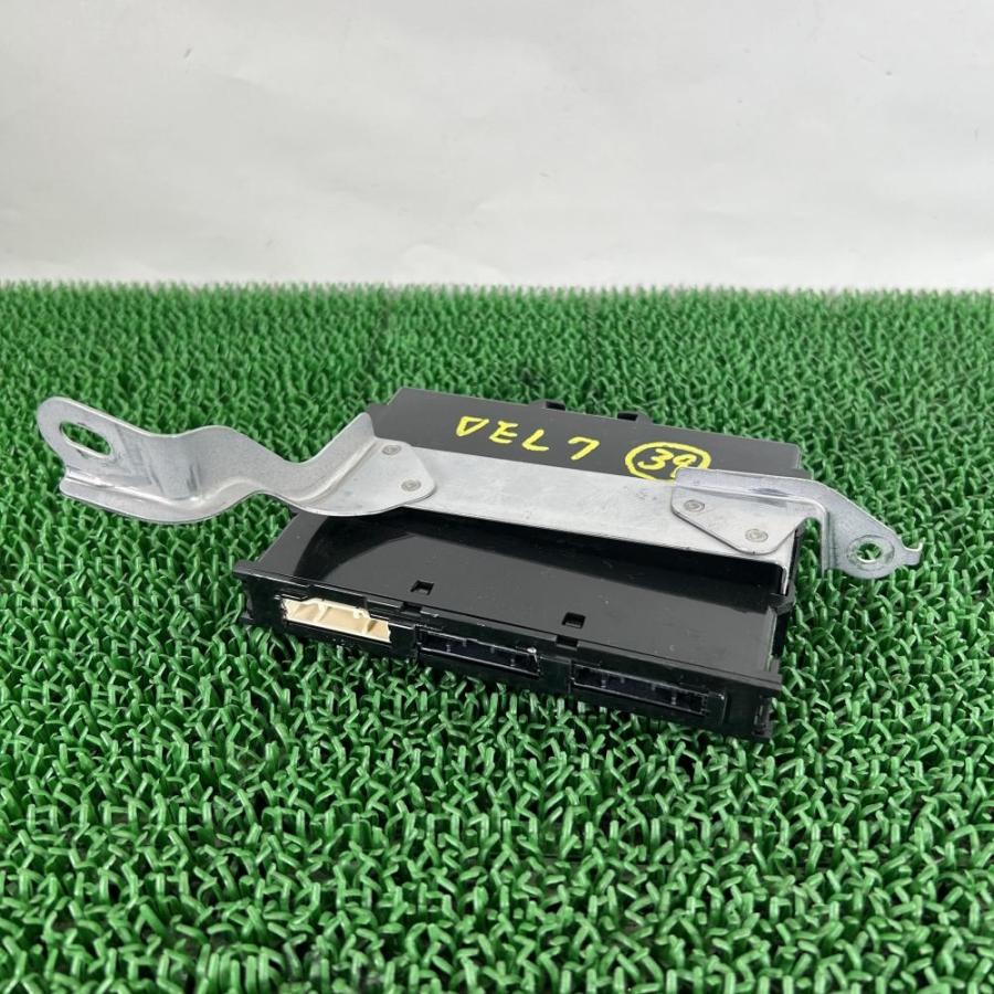 アルファード　AGH30 スマートキーコンピューター　新品未使用 ヴェルファイア AGH30W【スマートキーコンピュータ】89990-58200 H28