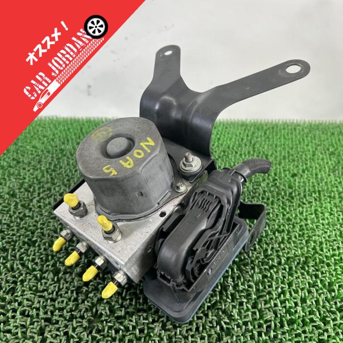 ノア ZRR80W【ABSアクチュエータ】44540-28190 H26 トヨタ ヴォクシー