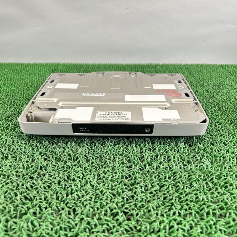 エスクァイア ZWR80【フリップダウンリアモニター】V11T-62C 08540