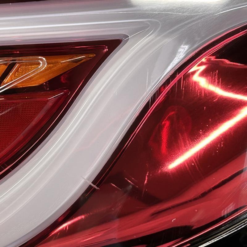 ▽BRZ ZD8【テールランプ/ライト右R】R3 スバル (2.2万km) BRZ004