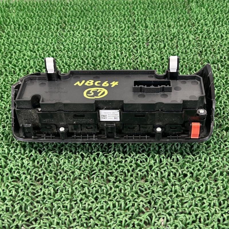 ▽N-BOX カスタム JF3【エアコンスイッチパネル】79600-TTA-J51 H29