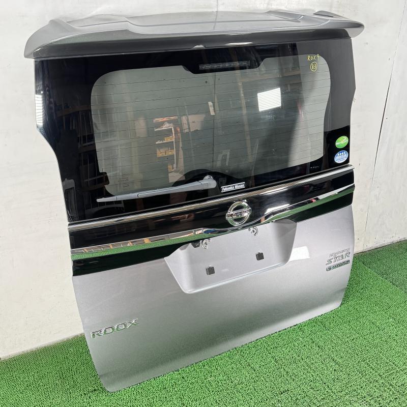 ルークス B44A【バックドア/リアゲート】90100-7NA1J R3 日産 (7万km