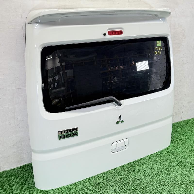 タウンボックス DS17W【リアゲート】バックドア Z7T MQ508793 H27 三菱