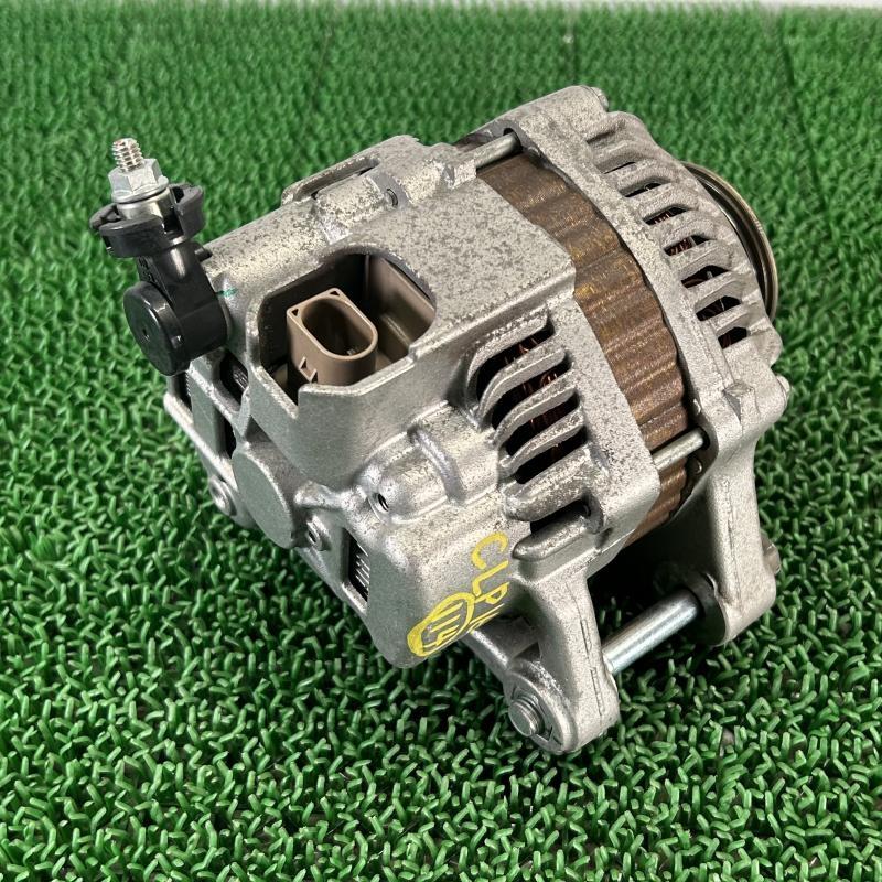 NV100クリッパー DR17V 【ダイナモ】 31400-64P00 オルタネータ H29