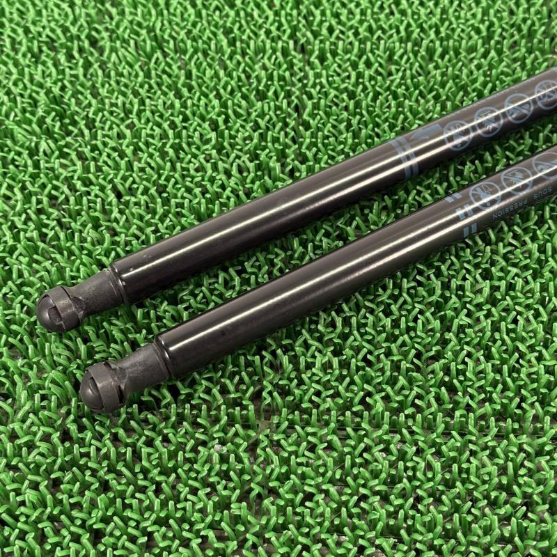 CH-R ZYX10【リアゲートダンパー 左右】68960-0WD50 68950-0WD50