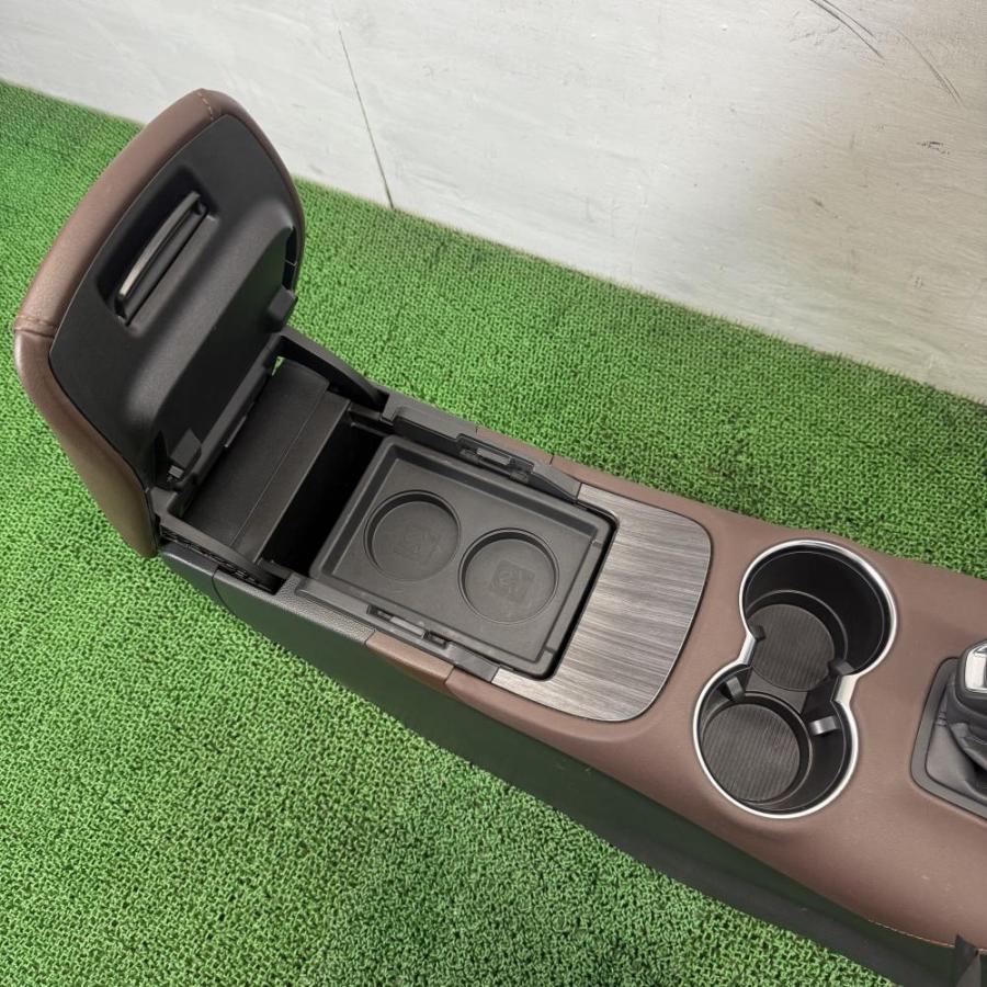 ハリアー MXUA80【センターコンソール シフトレバー付】 58810-48600