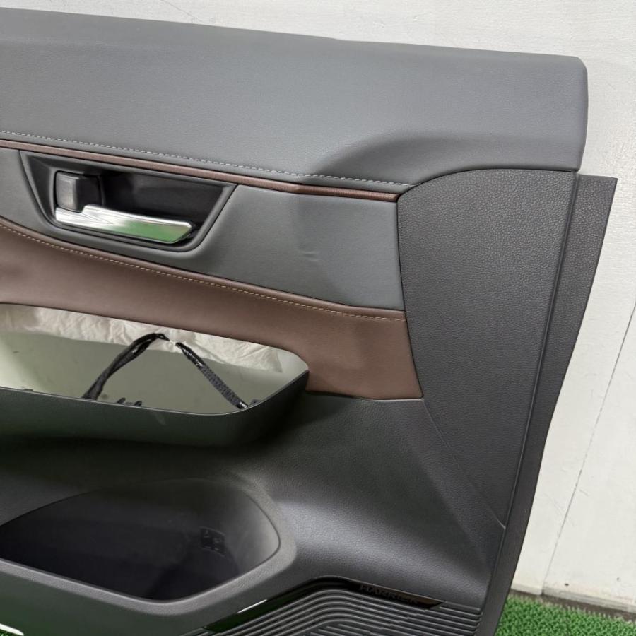 ハリアー MXUA80【フロント ドア 内張り 左(L)】 67620-48B20-C1