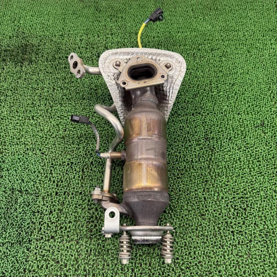 N-BOX JF3 カスタム　純正触媒 N BOX カスタム JF3【触媒】エキパイ 18160-6W2-000 R2 ホンダ (4.1万