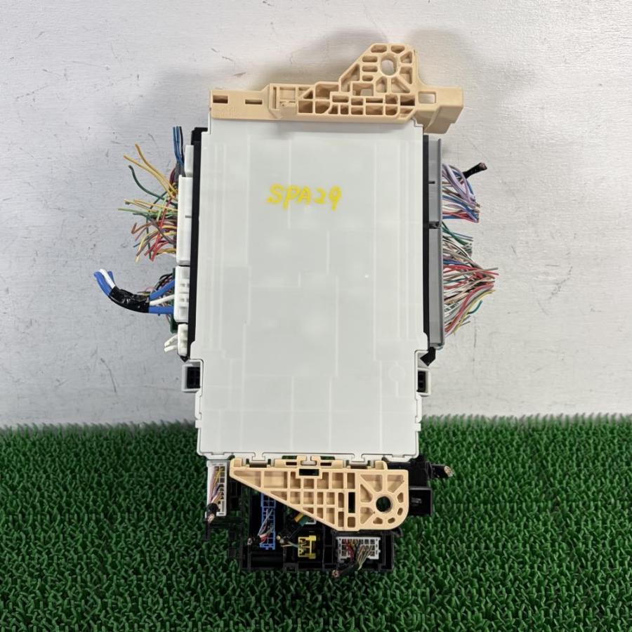 スペーシア MK53S【ヒューズボックス 室内】36775-79RD1 R1 スズキ