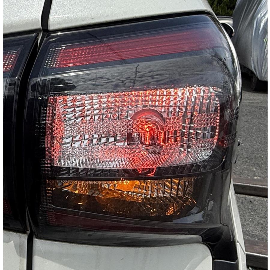 シエンタ ハイブリッド NHP170G【テールランプ 右(R)】81551-52C90