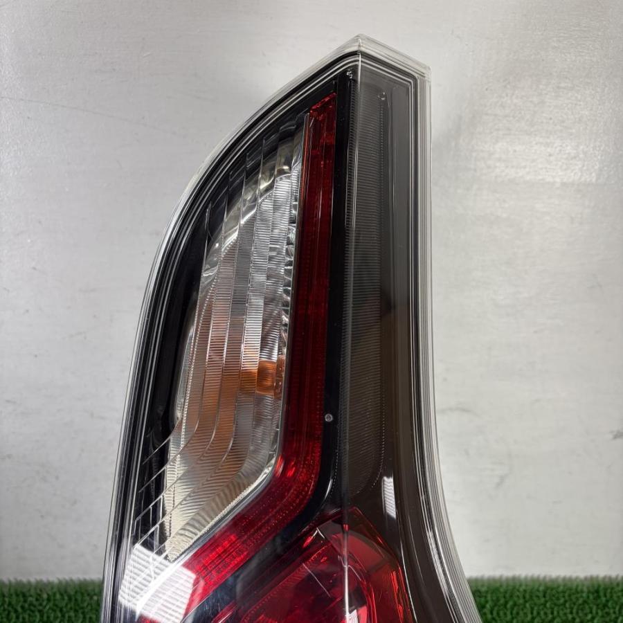 セレナ GFC27【テールランプ 右R】26550-5TA0B ライト H30 日産 SEN015