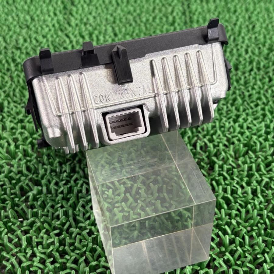 トヨタ アクア 後期 フロントカメラ 88181-52110 CC アクア 後期 NHP10【フロントカメラ】88181-52110 H30 トヨタ AQA039