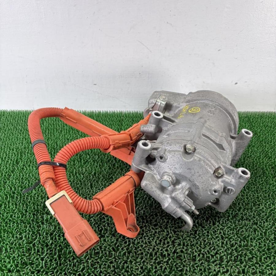 フィット ハイブリッド GP5【エアコンコンプレッサー】38810-55Y-004 A