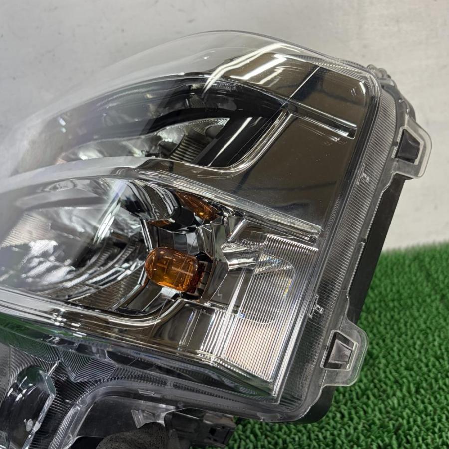 アトレー S700V【ヘッドライト 左(L)】ランプ 81170-B5190 R4 ダイハツ