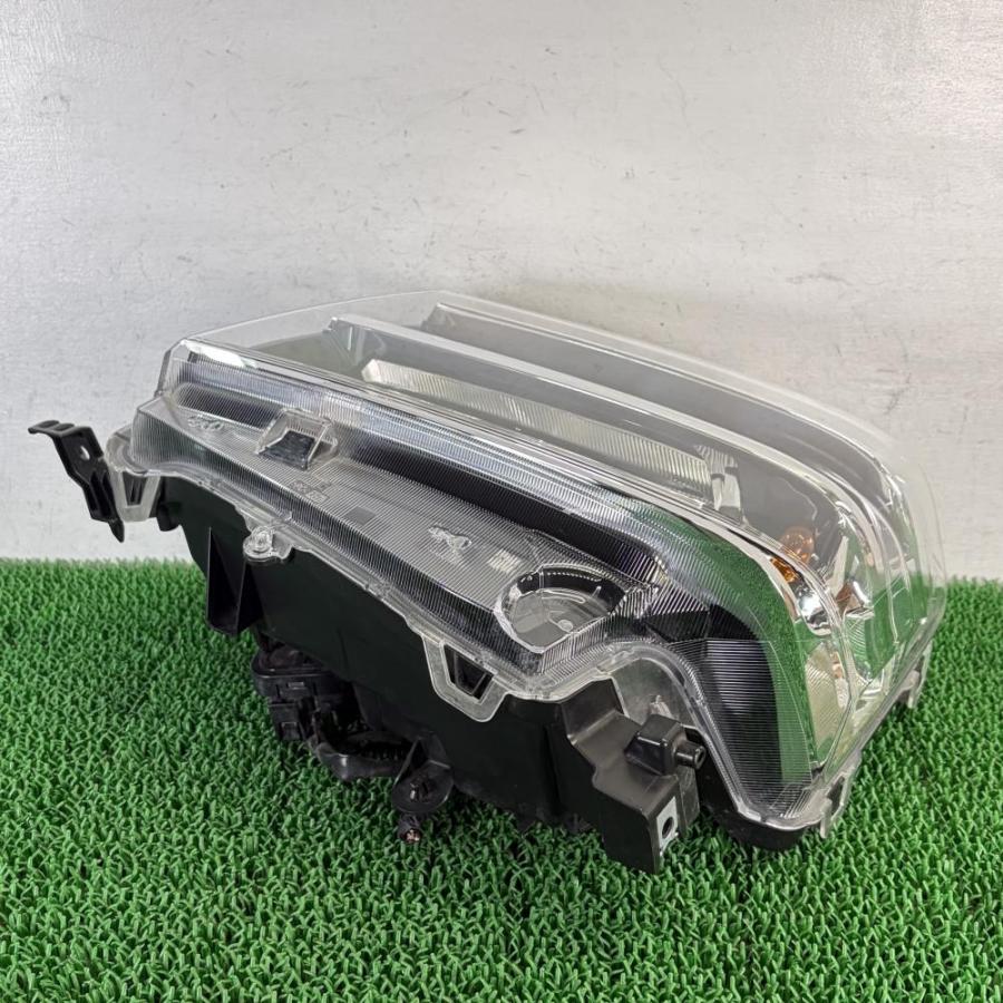 アトレー S700V【ヘッドライト 左(L)】ランプ 81170-B5190 R4 ダイハツ