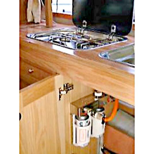 3連カセットガス供給器 キャンピングカー用品 アウトドア 3連カセットガス供給器 キャンピングカー用品 アウトドア