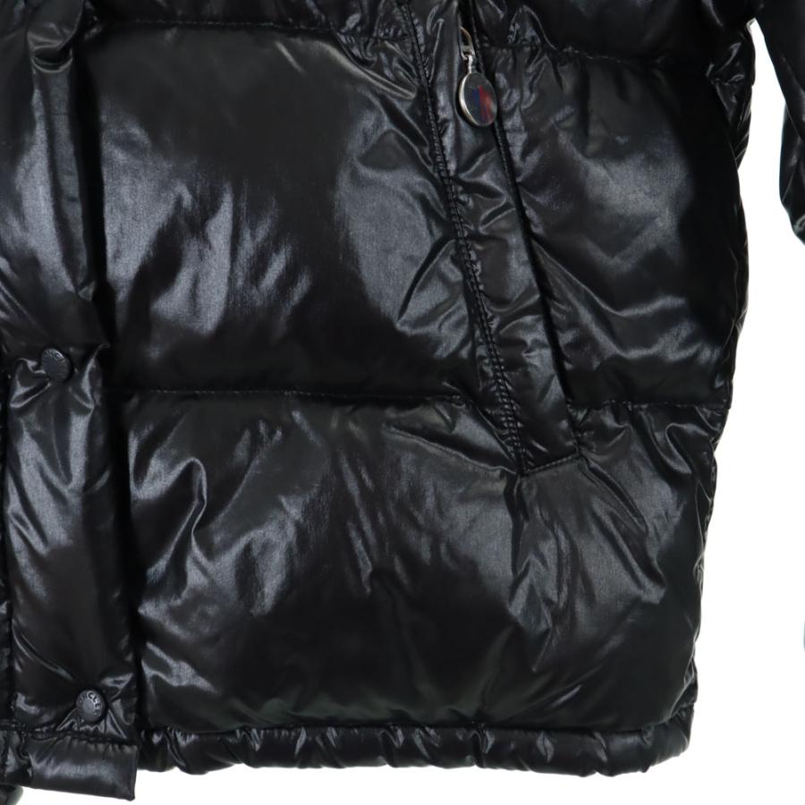 MONCLER（モンクレール） 長袖 ダウンジャケット ブラック系