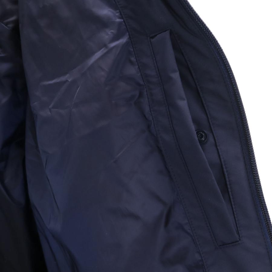 ユニクロ　シームレスダウンパーカー　ネイビー　Mサイズ UNIQLO - ユニクロ シームレス ダウンパーカー M ネイビー UNIQLO
