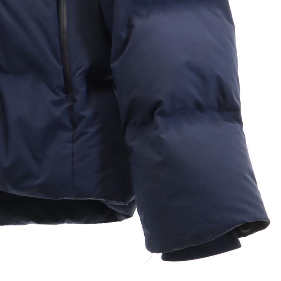 ユニクロ（UNIQLO） シームレス ダウンパーカー L ネイビー 3Dカット